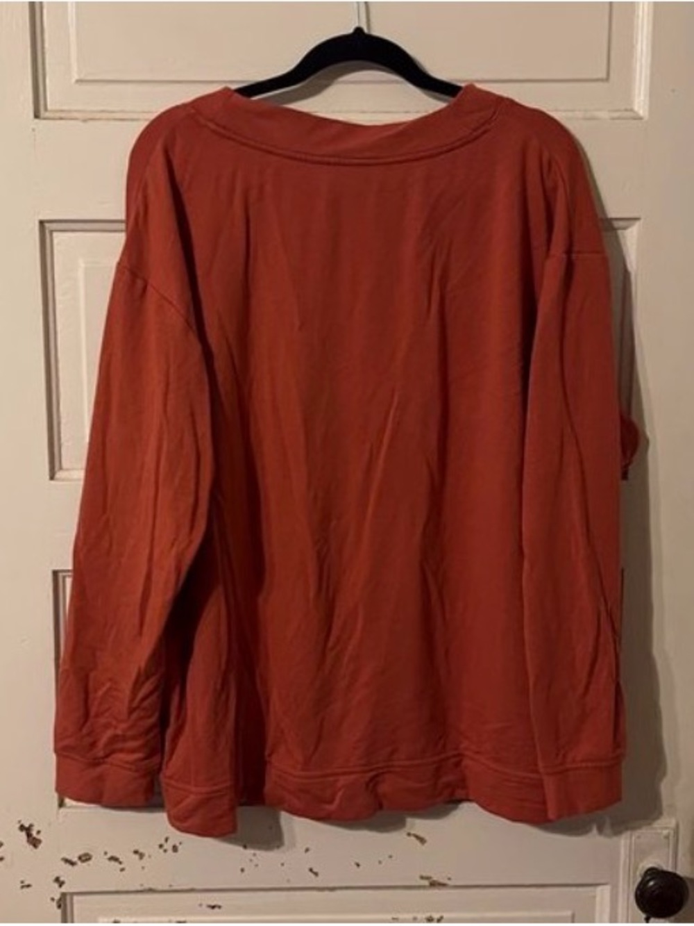 Orvis Women's V-Neck Pullover Sweatshirt - Rust - Picture 3 of 3